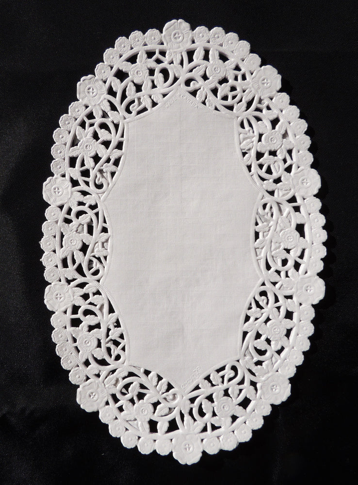 WHITE CROCHET FLOWER Paper Doilies