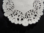 OVAL 6" x 9" White Paper Doilies