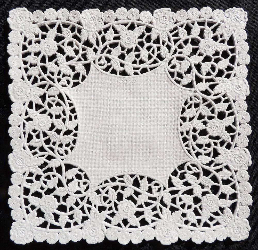 ZOOYOO 100PCS White Lace Paper Doilies 5 inch Round Paper Doilies Disp –  SHANULKA Home Decor
